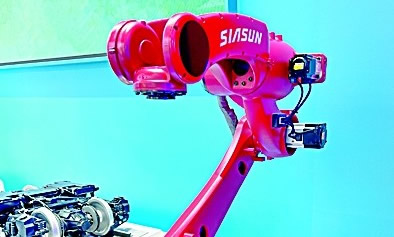 機(jī)器人透出“中國(guó)智造”的技術(shù)奮進(jìn)